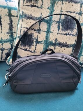 Pacsafe Black Anti-Theft Sling Belt Bag